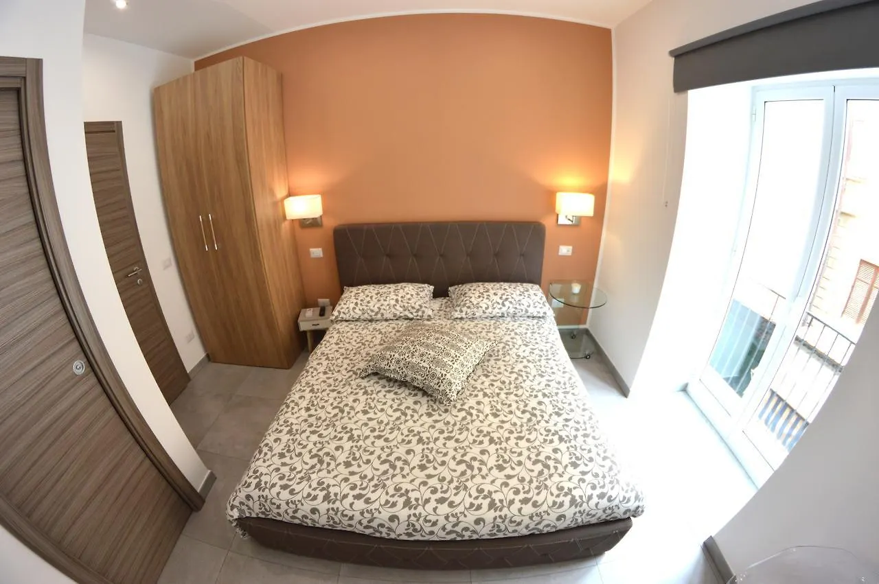 Capo Suite Luxury Rooms Palermo 2*,  Italy